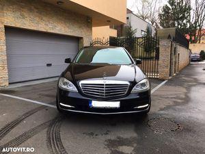 Mercedes-Benz S