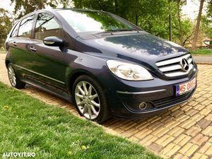 Mercedes-Benz B