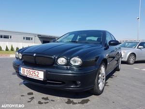 Jaguar X-Type