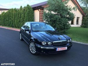 Jaguar X-Type