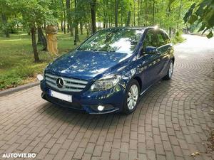 Mercedes-Benz B