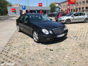 Mercedes-Benz E