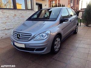 Mercedes-Benz B